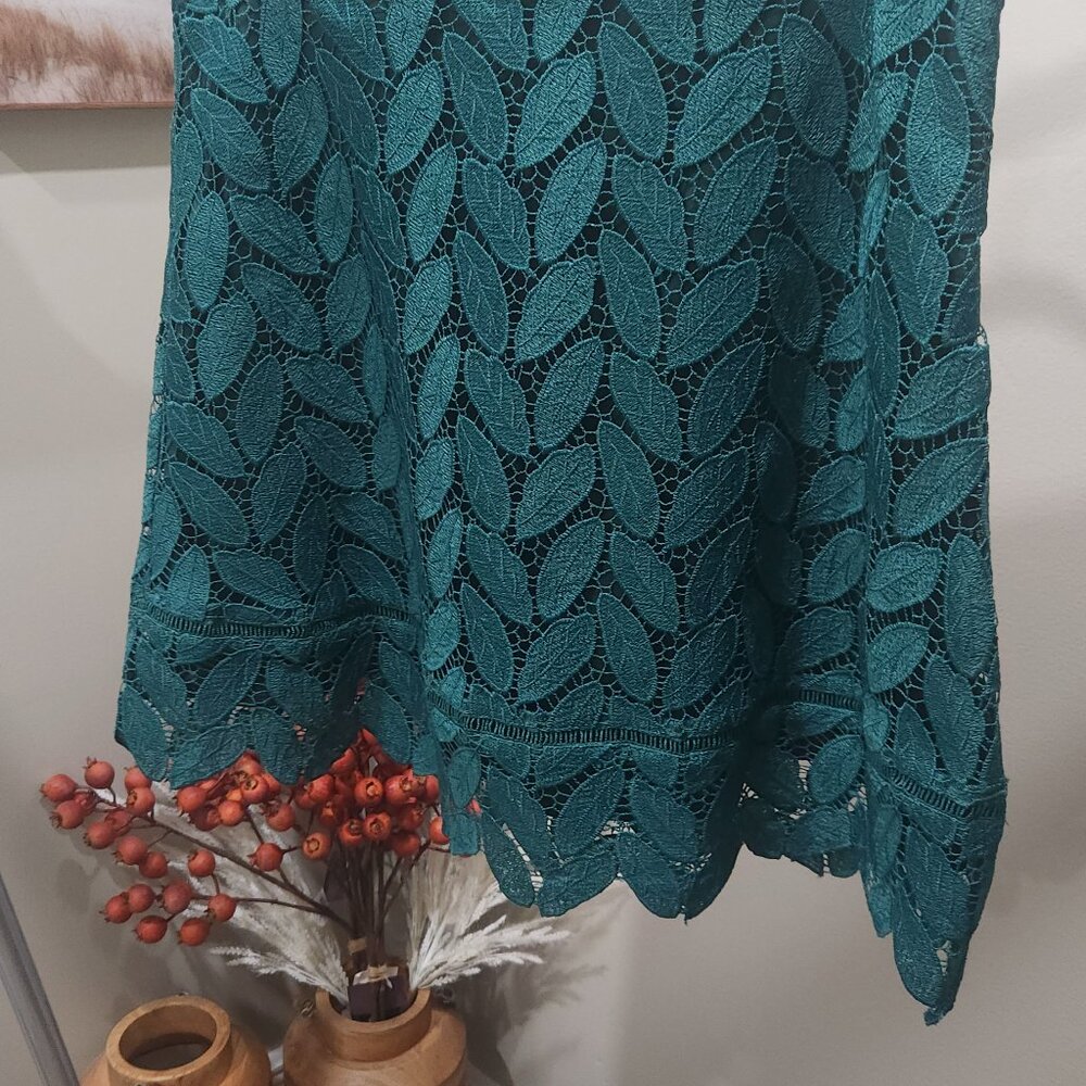 Mango leaves skirt